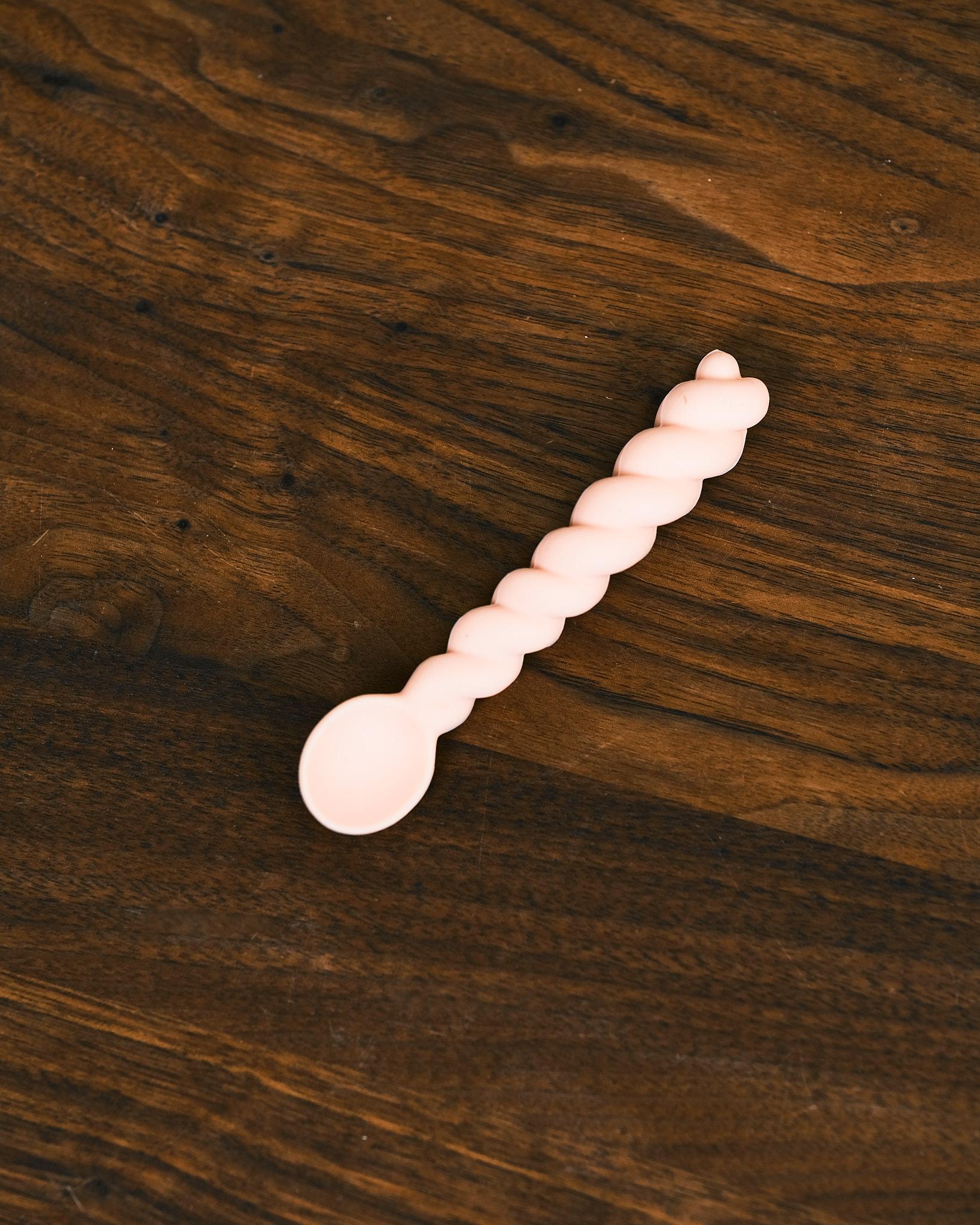 lavender and light rubber mellow spoon set