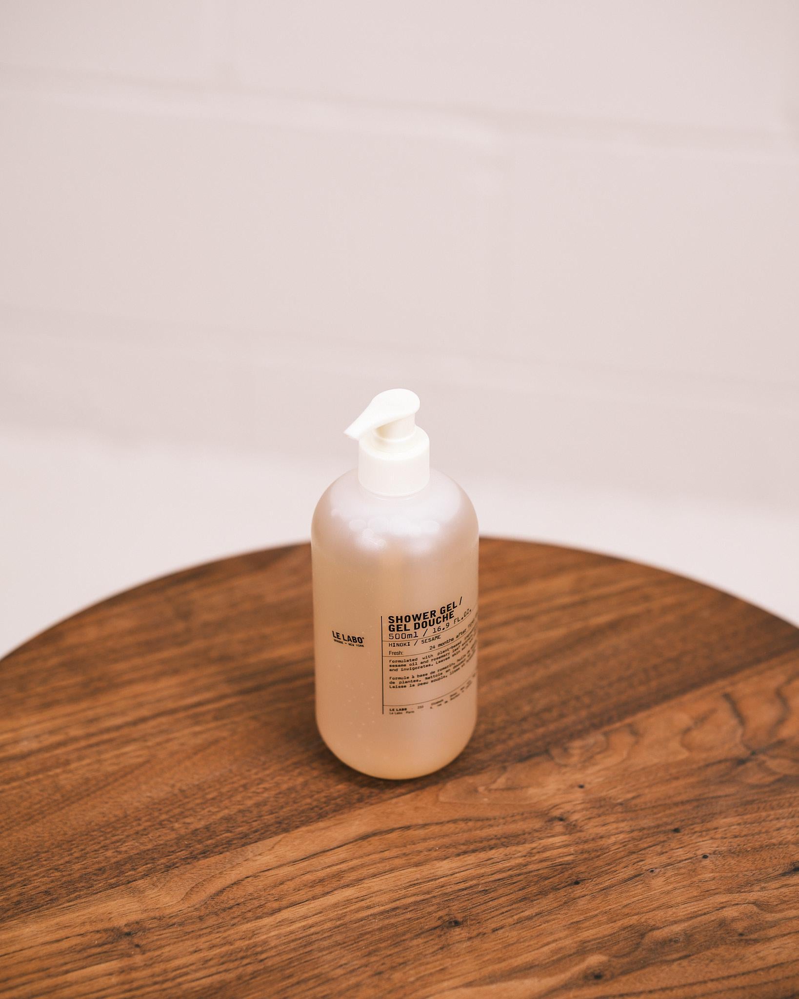 Le Labo Hinoki/Sesame Shower shops Gel 500ml