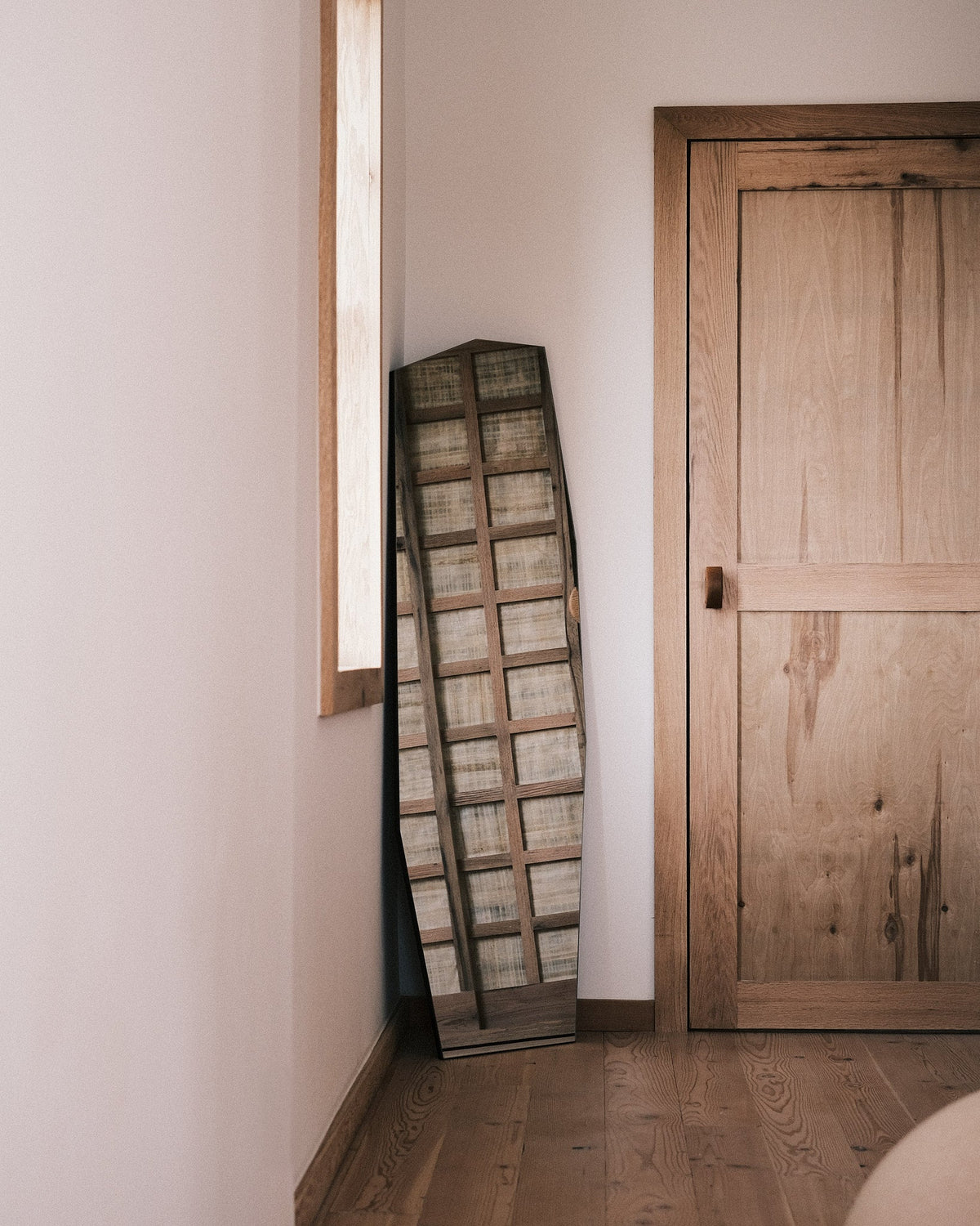 Furniture—Mirrors