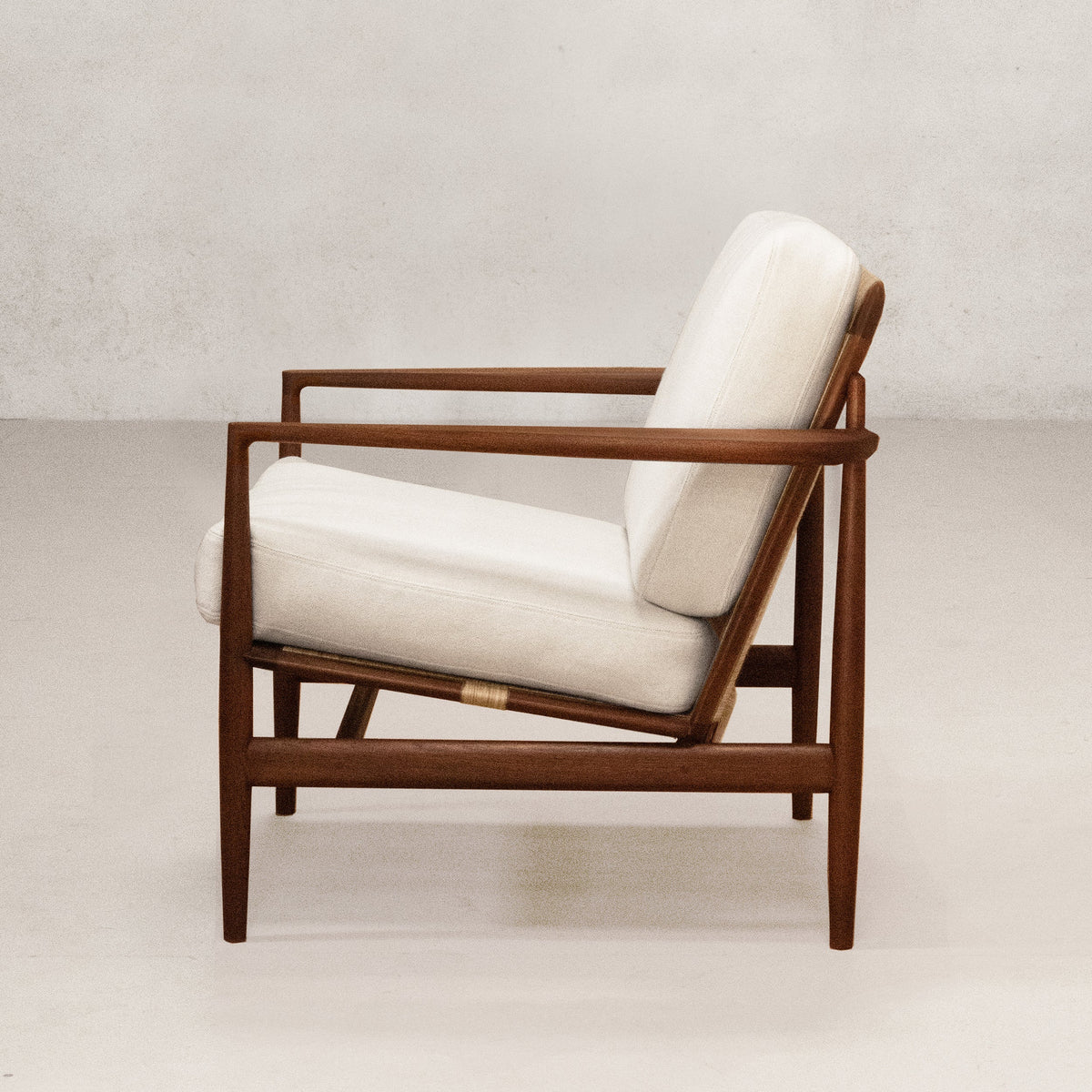 Tangāli Comfort Chair