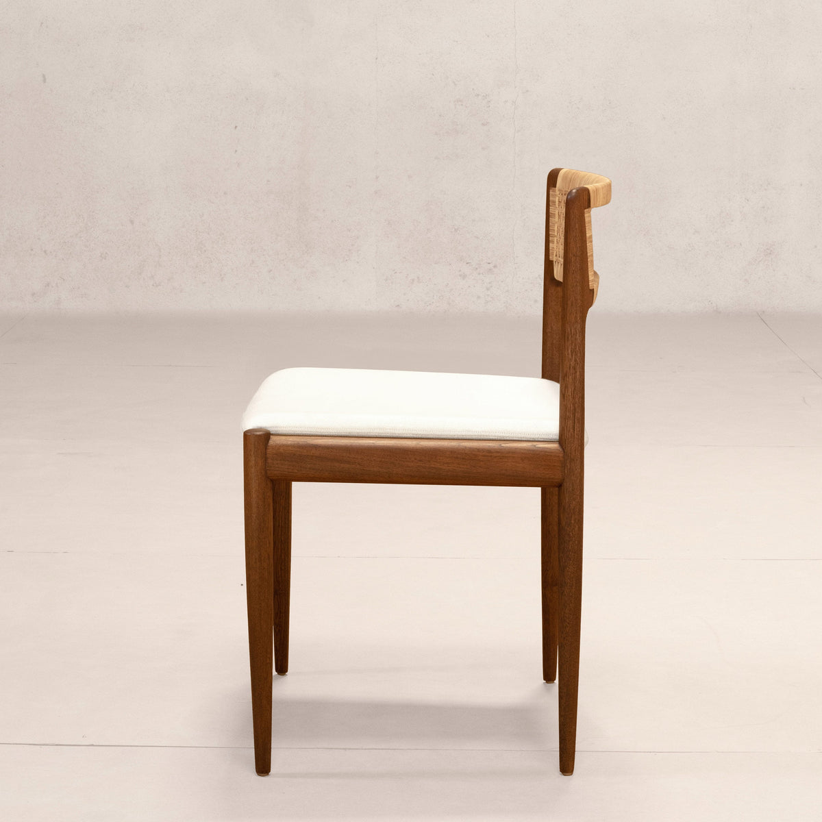 Tangāli Dining Chair (Armless) / Upholstered Seat