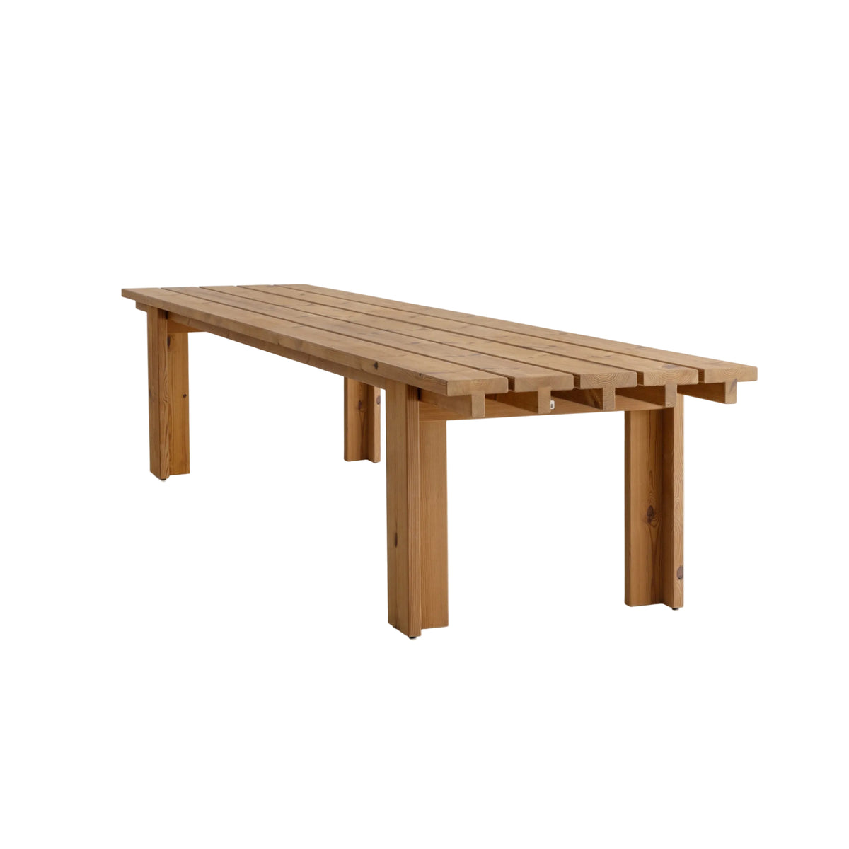 013 Osa Outdoor Dining Table