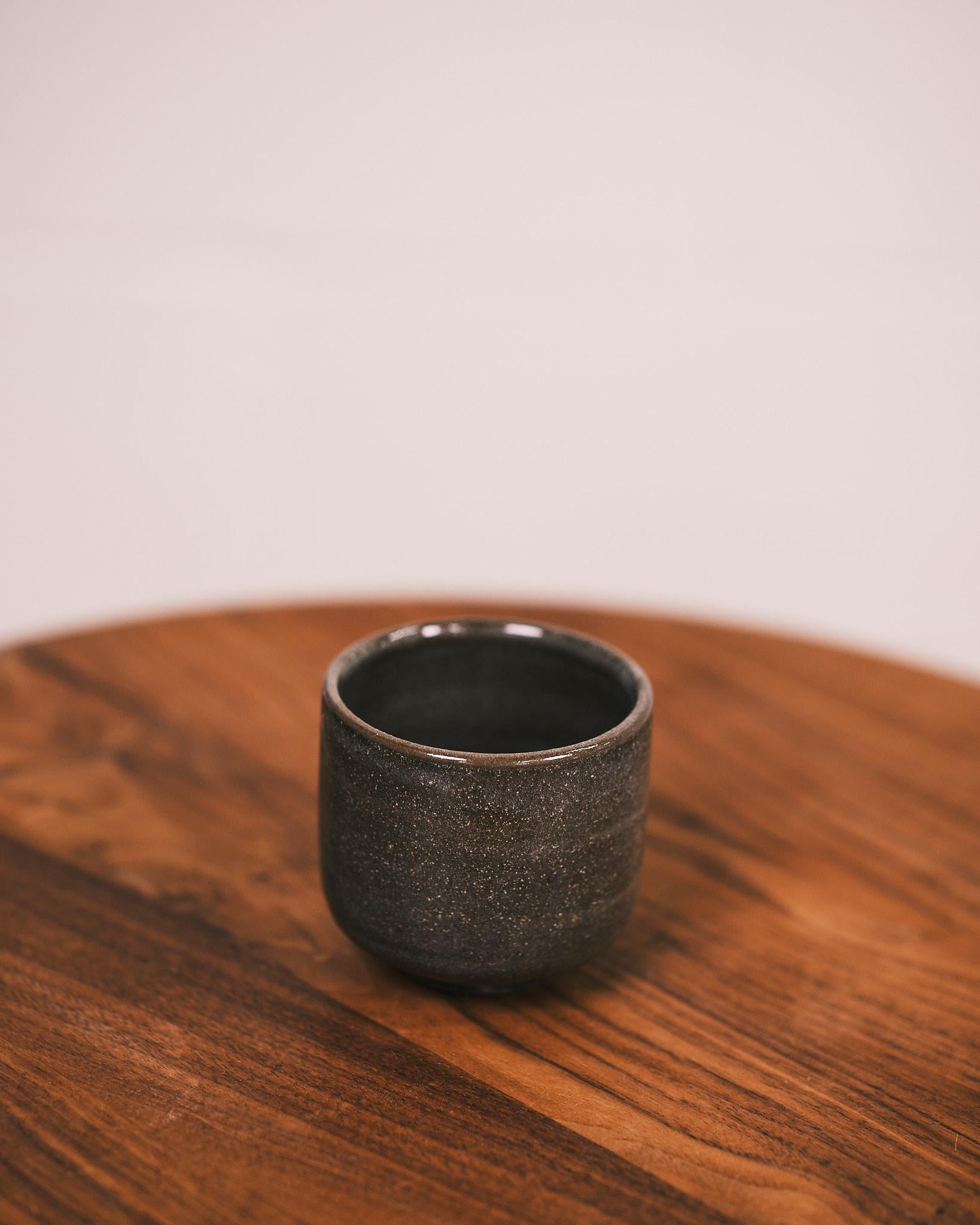 dark brown yunomi cup