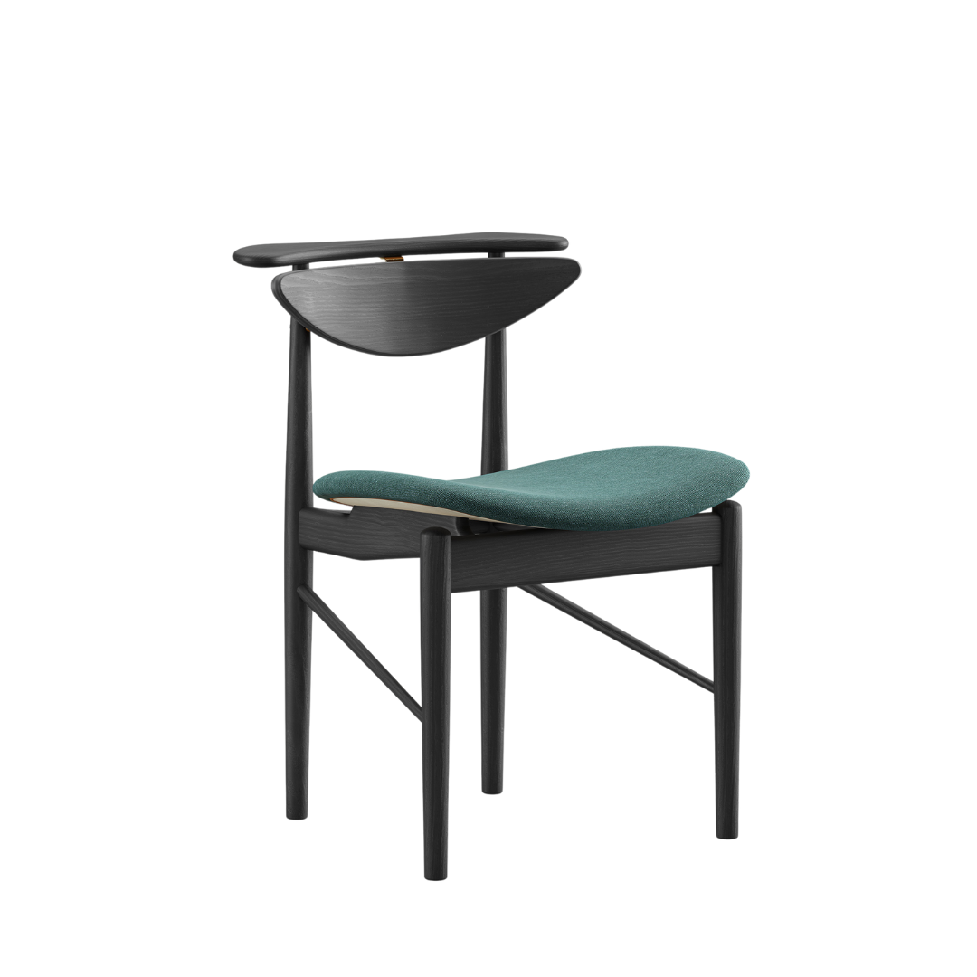 reading chair in oak black painted